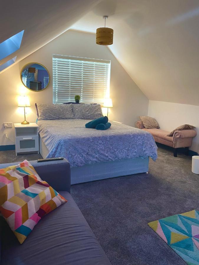 Vibrant & Modern Studio Apartment In 伯明翰 外观 照片